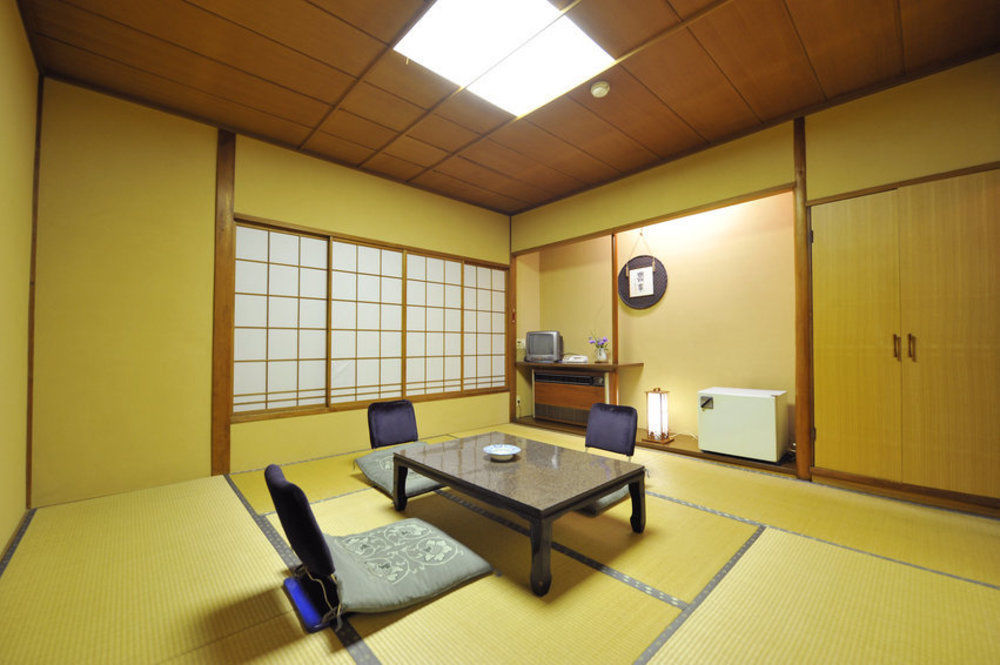 Nakayasu Ryokan Канадзава Екстер'єр фото